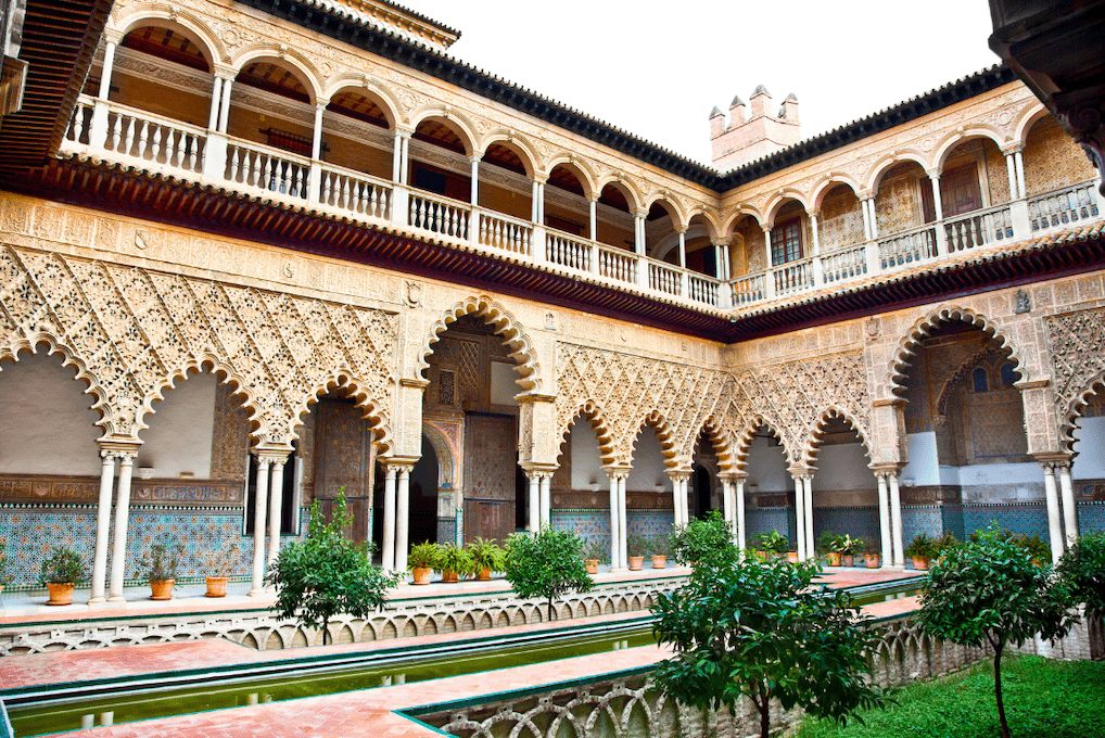 cours alcazar de seville