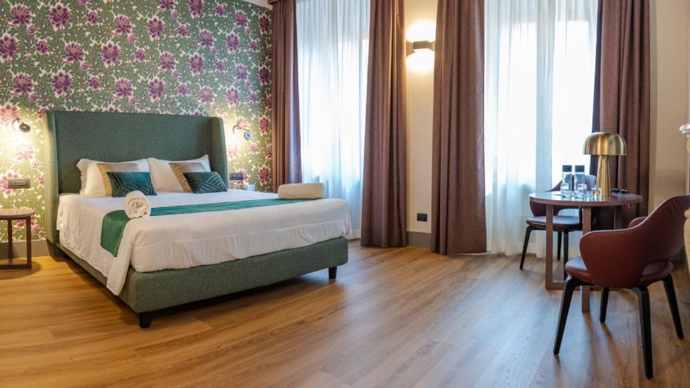 castel sant angelo luxury rome