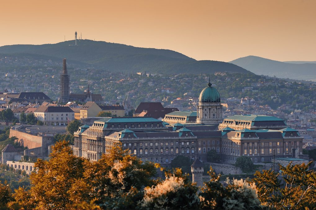 chateau de buda busdapest