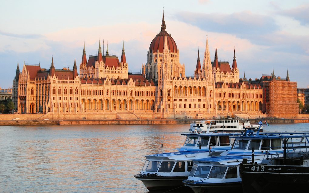 parlement hongrois