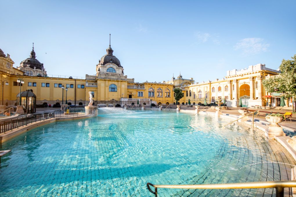 bains thermaux szechenyi