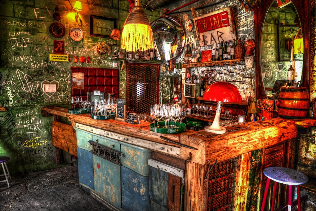 ruin pubs budapest