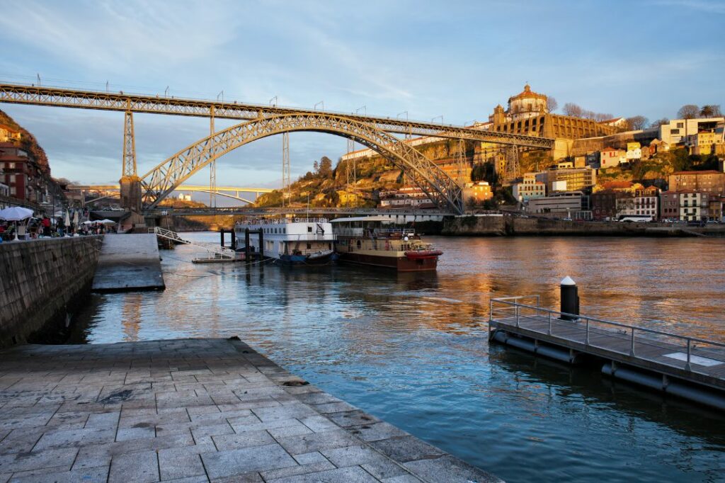 vila nova de gaia ou loger a porto