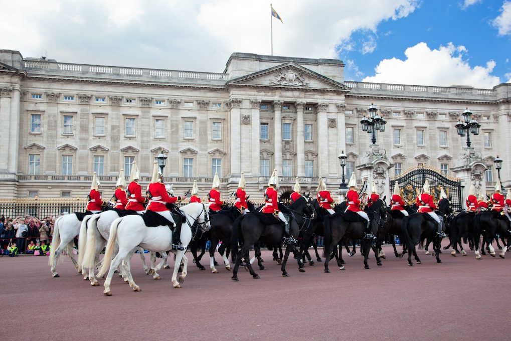 buckingham palace releve de la garde visiter londres